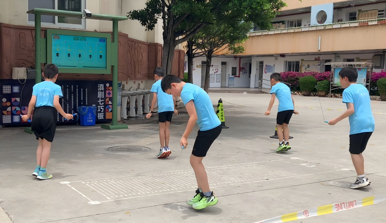 绳舞云端竞少年！“绳采飞扬·跃动青春”西南四省阳光跳绳联赛圆满落幕