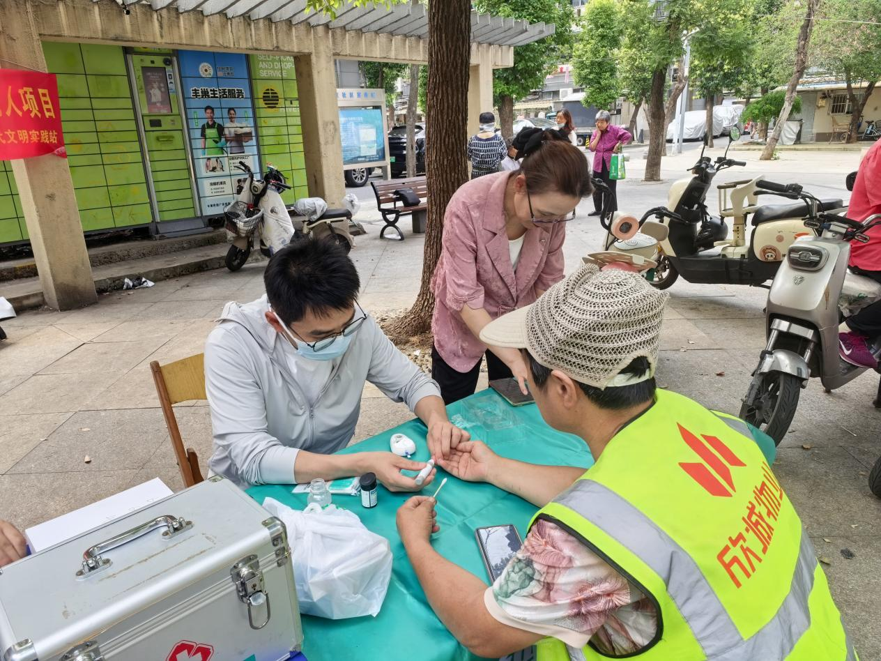 便民零跑腿，居民幸福“邻”距离