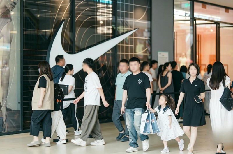 不用买票，不设围栏——杉杉奥莱在用“免费快乐”重写商场逻辑