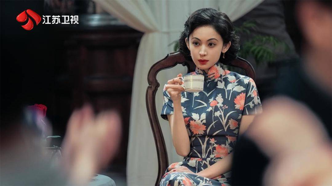 金宝的《醒来》是逐渐掌控自身命运的过程