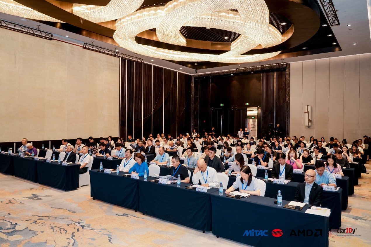 智能体赋能实体经济：看AI Agent如何从概念走到工位