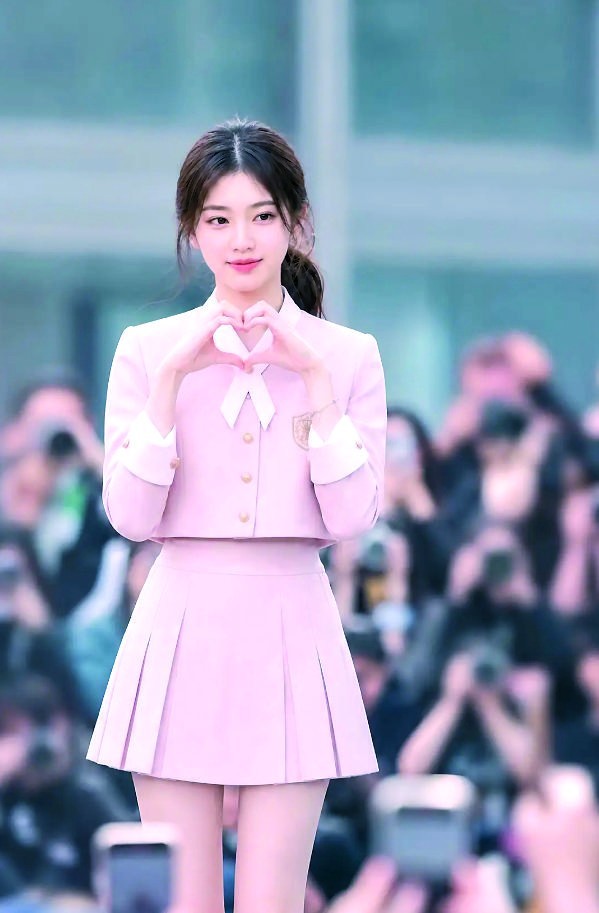 真人退场以后：AI嘉宾如何重组真人秀机制