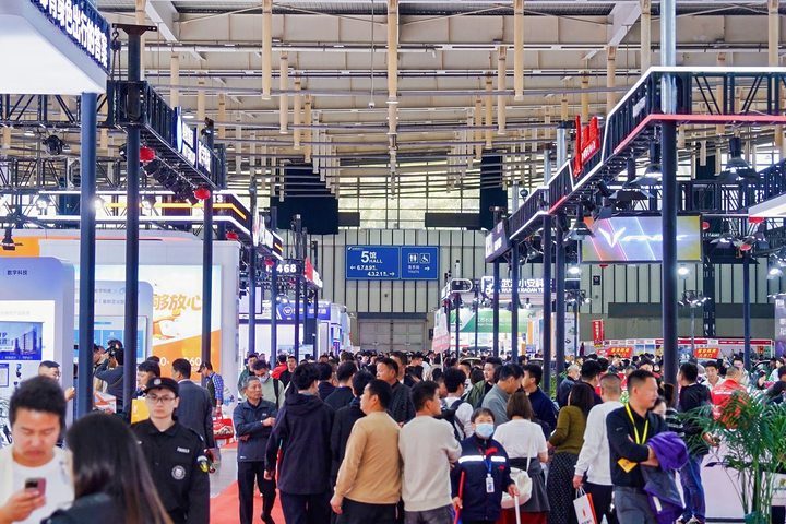 武汉小安科技亮相第43届中国江苏国际电动车展览会